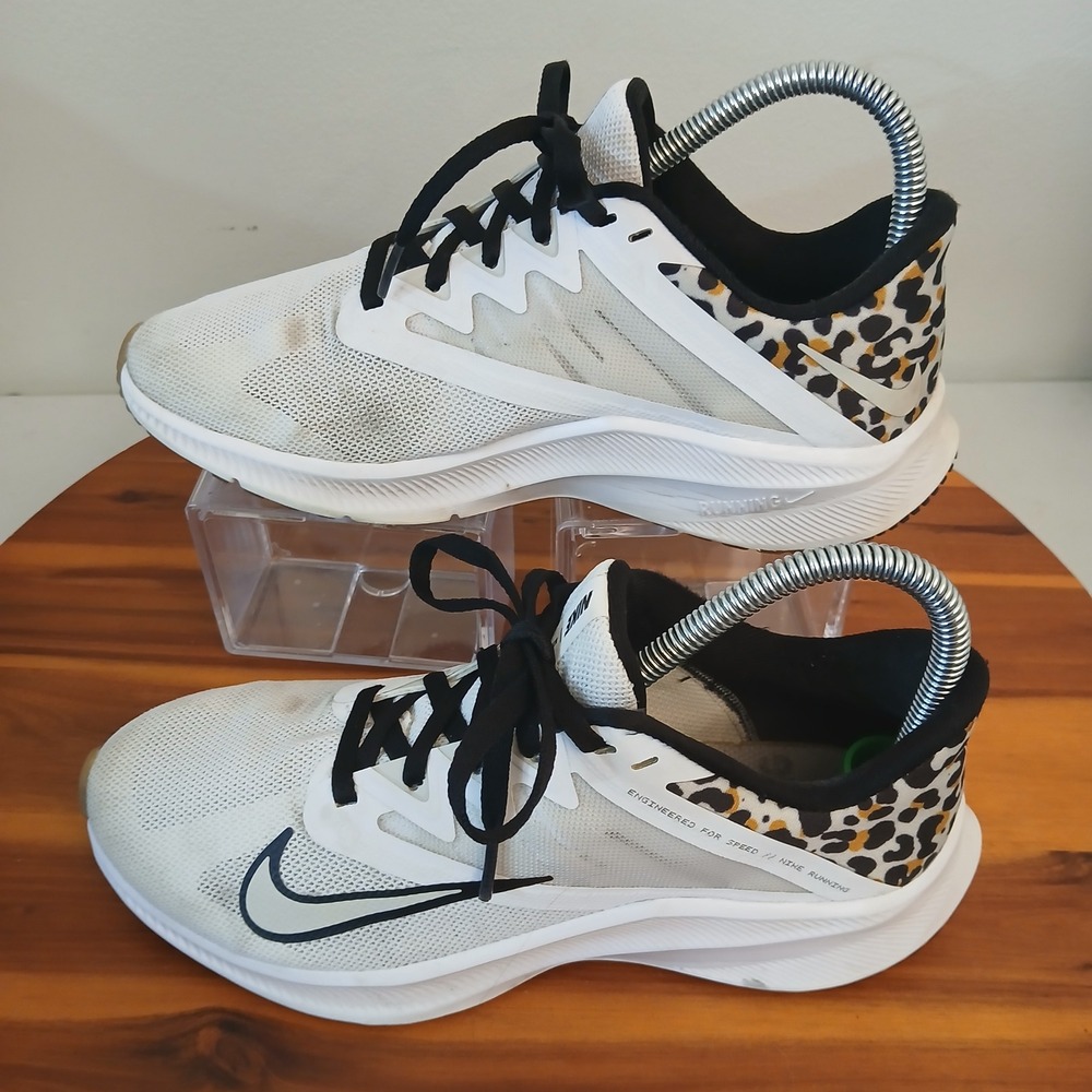 Nike Quest 3 Women 7 White Leopard Running Shoes Sneakers CV0149-110